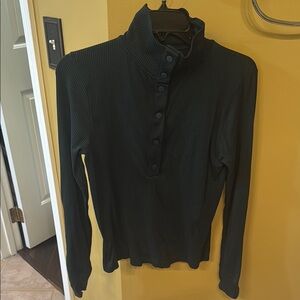 Athleta Dark Green Ribbed Button-Up Turtleneck